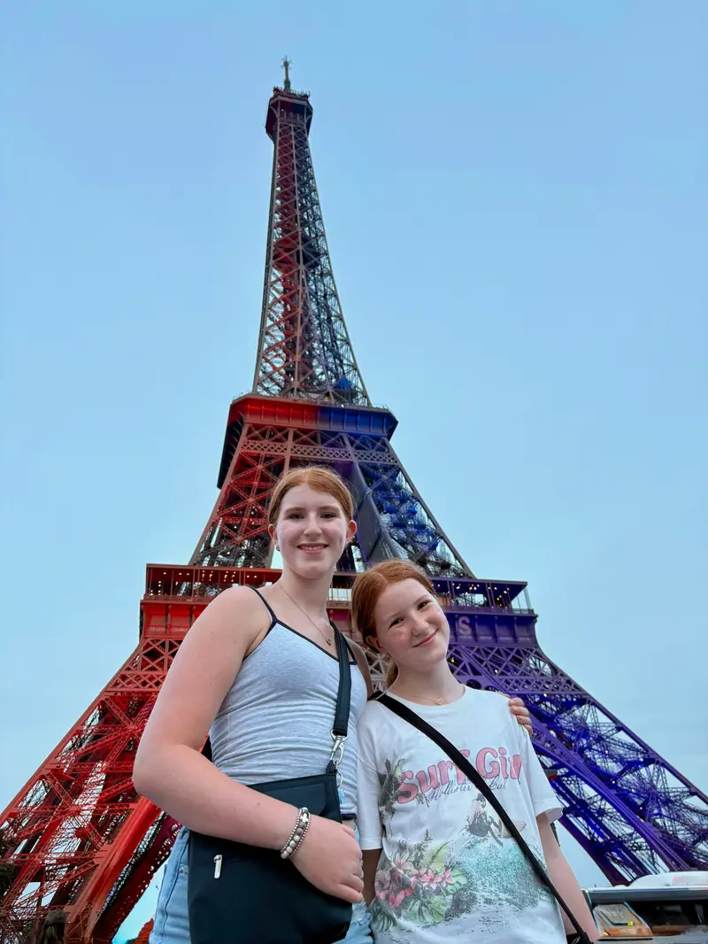 Eiffel Tower photo 5