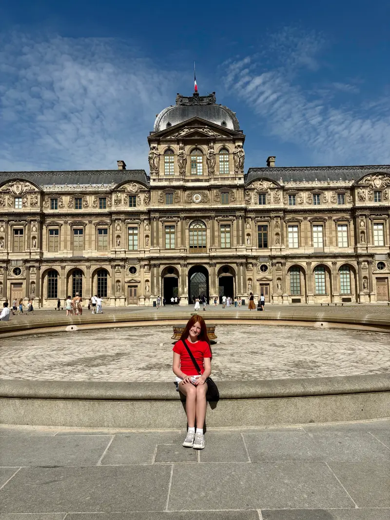 Louvre Museum photo 8