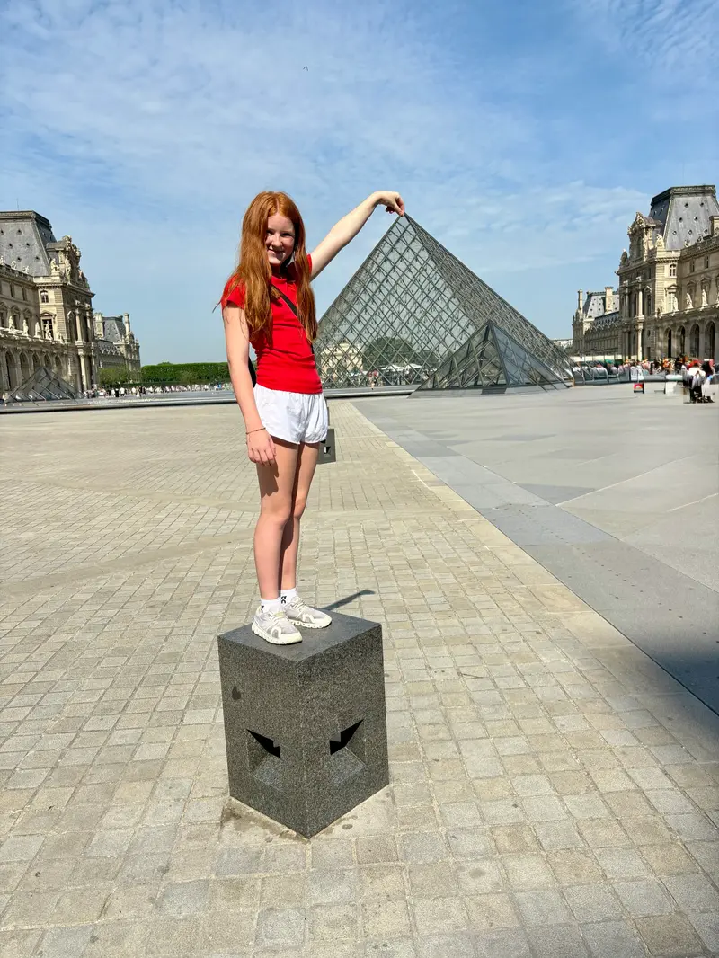 Louvre Museum photo 12